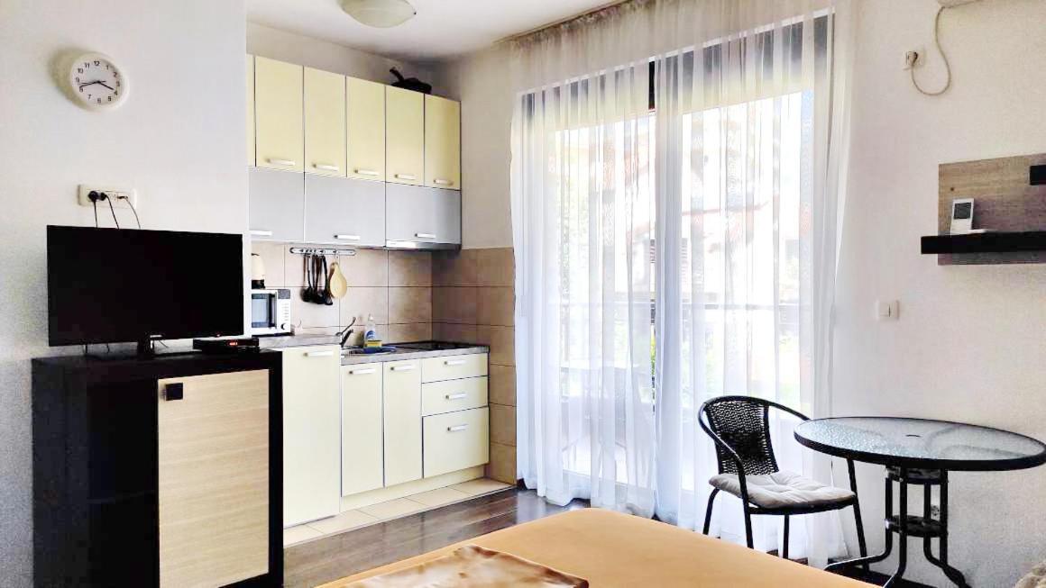 Apartment Adrialux Budva Exterior foto