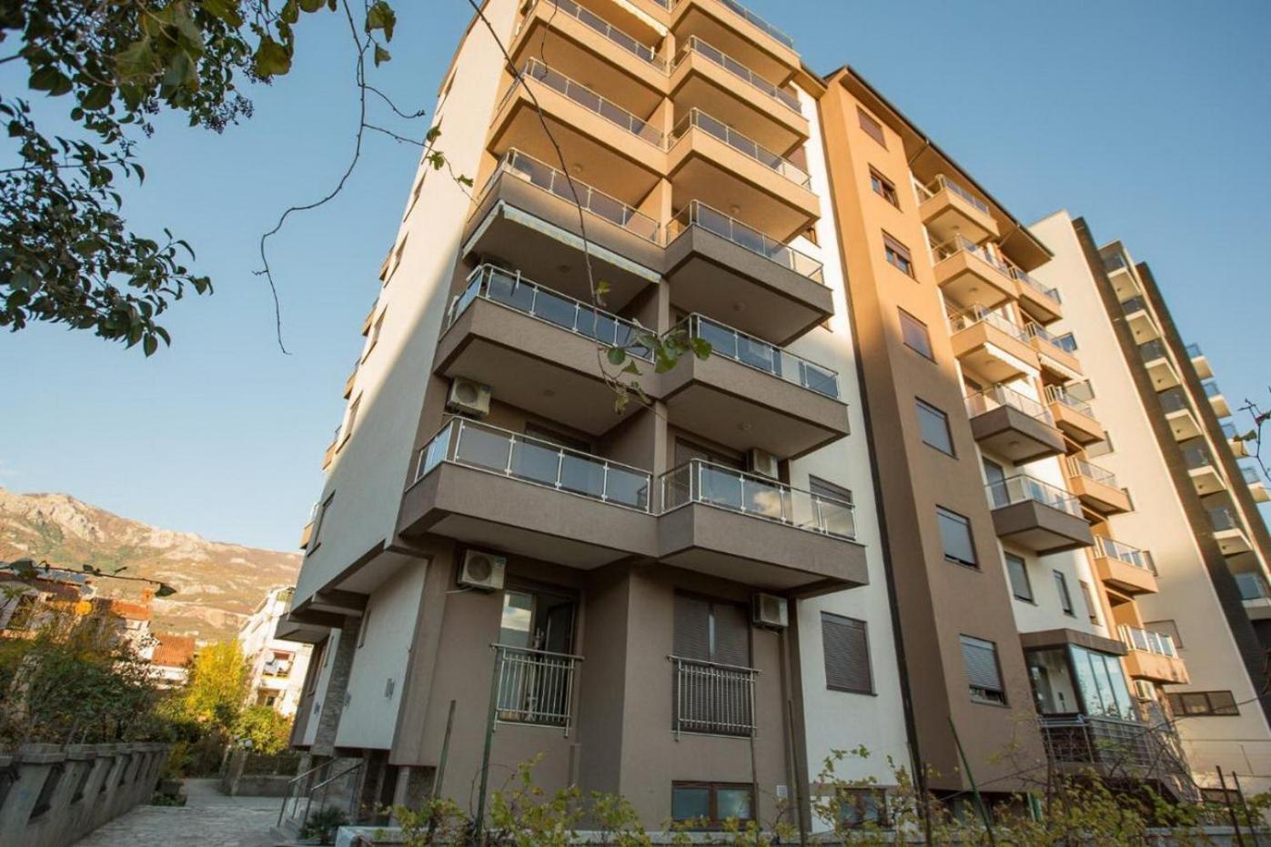 Apartment Adrialux Budva Exterior foto
